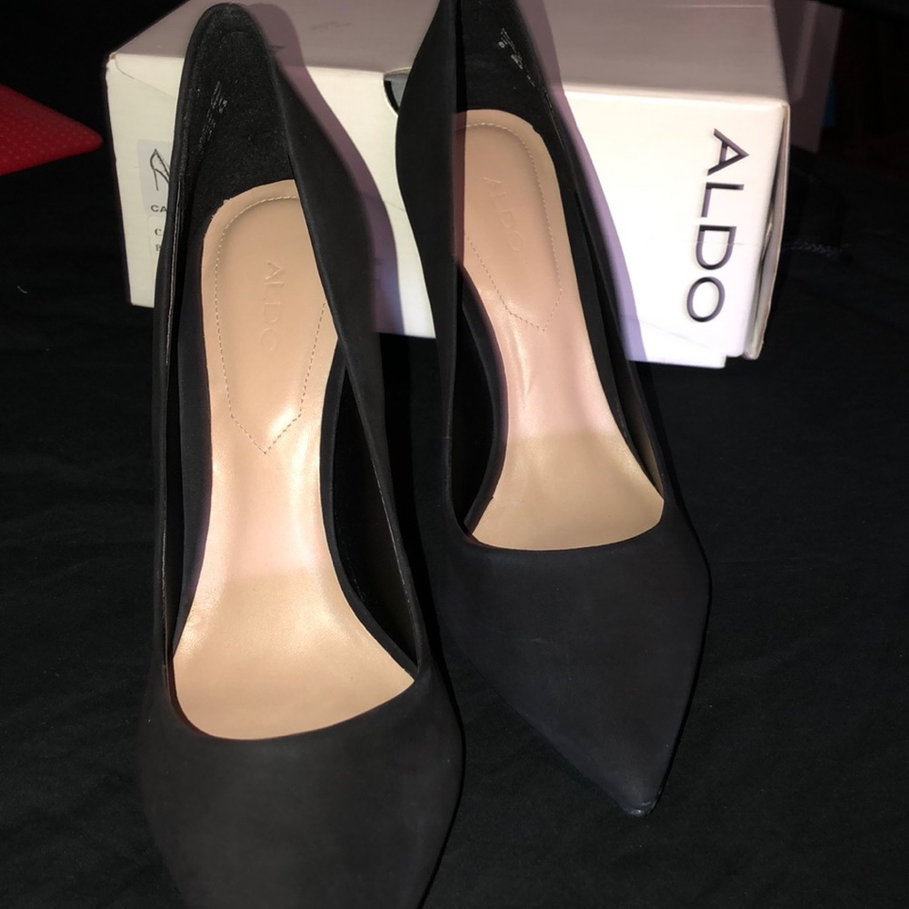 Aldo Black Suede Pumps